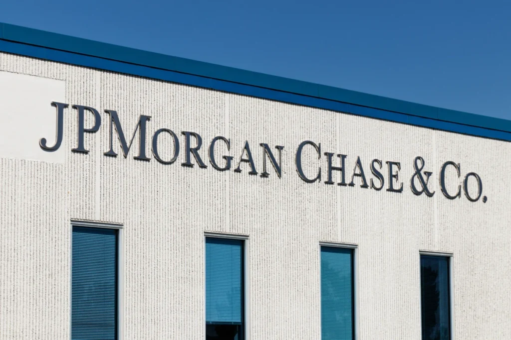 Indianapolis,-,Circa,August,2018:,Jpmorgan,Chase,Operations,Center.,Jpmorgan