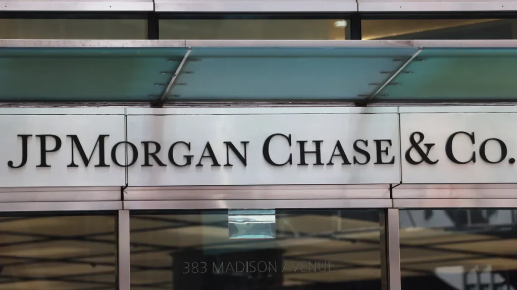federal-judge-dismisses-investor-suit-against-major-banks-over-tricolor-collapse
