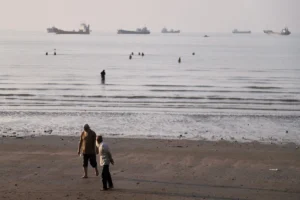 APTOPIX Iran War Strait of Hormuz
