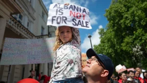 the-nuanced-revolt-rethinking-populism-in-central-and-eastern-europe