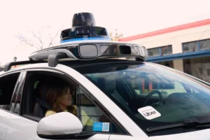the-phoenix-pivot-why-uber-and-waymo-are-quietly-ending-their-original-robotaxi-experiment
