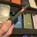 the-return-of-the-tactile-era-clicks-technology-unveils-the-communicator-smartphone