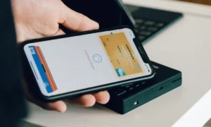 american-express-and-apple-pay-revolutionize-rewards-redemption-with-new-integration