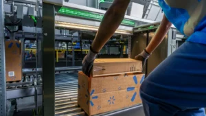 beyond-the-warehouse-how-walmart-is-orchestrating-an-ai-driven-supply-chain-revolution