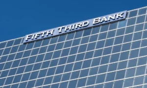 fifth-third-bancorp-advances-strategic-transformation-integration-milestones-and-ai-innovation-define-q2-results