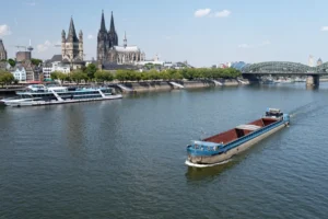 rhine-river-water-levels-rise-amid-persistent-navigation-hurdles-a-supply-chain-crisis-in-slow-motion
