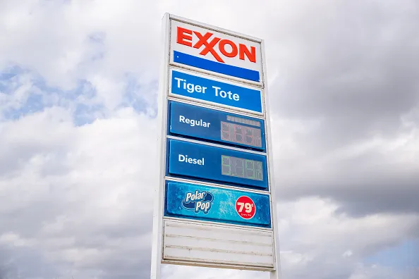 the-battle-for-the-quarterly-report-exxonmobil-cfos-bold-stance-on-sec-disclosure-reform