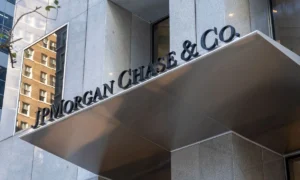 the-rise-of-the-autonomous-portfolio-jpmorgan-chases-ai-agents-outperform-traditional-benchmarks