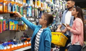 the-value-war-how-walmart-and-amazon-are-navigating-the-2026-back-to-school-spending-crunch