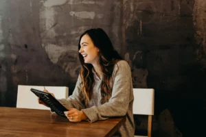 beyond-the-paycheck-a-strategic-guide-to-evaluating-your-next-career-move