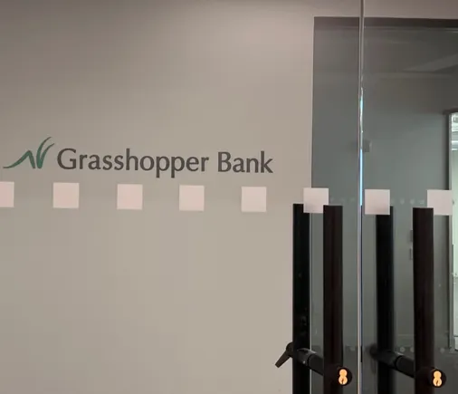 enova-abandons-grasshopper-bancorp-acquisition-amid-regulatory-and-political-pressure