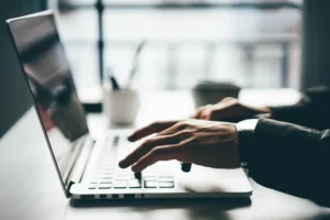 from-hype-to-hard-roi-cfos-demand-proof-and-precision-in-the-age-of-enterprise-ai