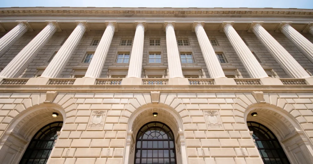 irs-issues-urgent-warning-over-sophisticated-phishing-scam-targeting-cryptocurrency-holders-with-fake-compliance-portals