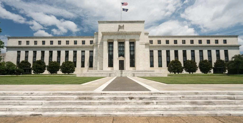 the-feds-latest-pivot-navigating-real-estate-investment-in-a-high-rate-environment