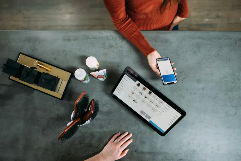 the-intelligence-revolution-how-ai-is-redefining-the-modern-customer-journey