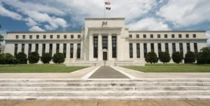 the-interest-rate-paradox-navigating-real-estate-in-an-era-of-persistent-volatility