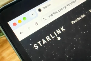 stalled-orbit-the-high-stakes-battle-over-starlinks-entry-into-india